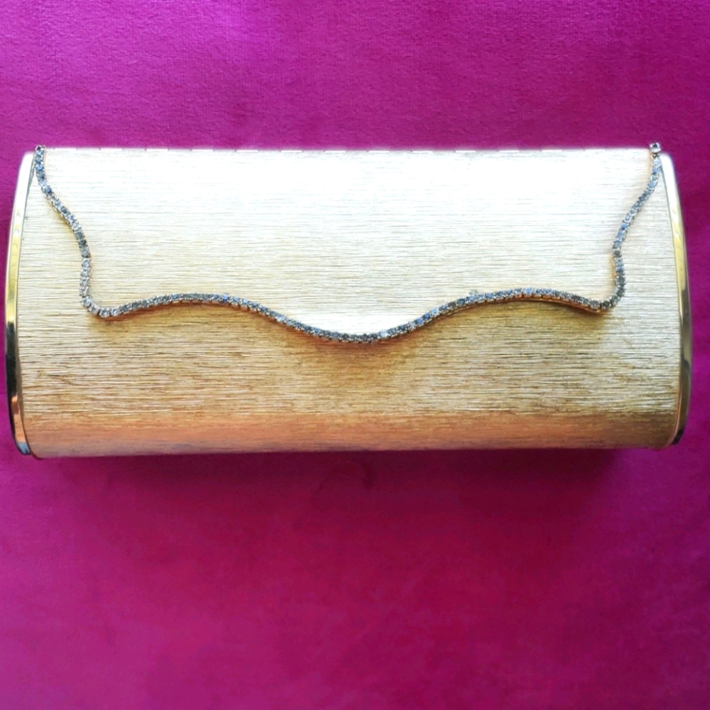 Vintage 1950s metal clutch purse